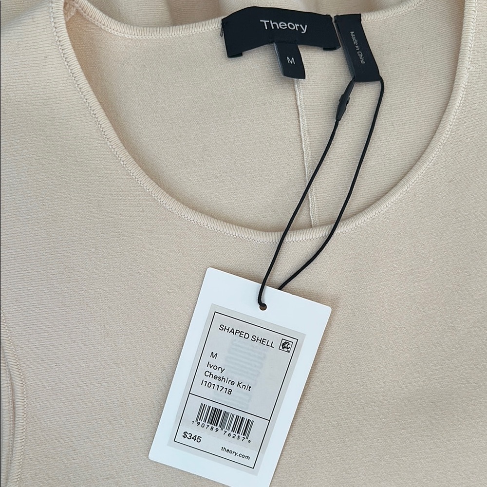 NWT Cream Sleeveless Top - Picture 3 of 4